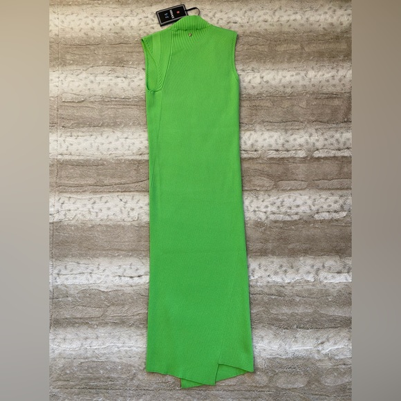 VERSACE💕Sleeveless Slash Midi-Dress in Spring Green - Picture 8 of 14